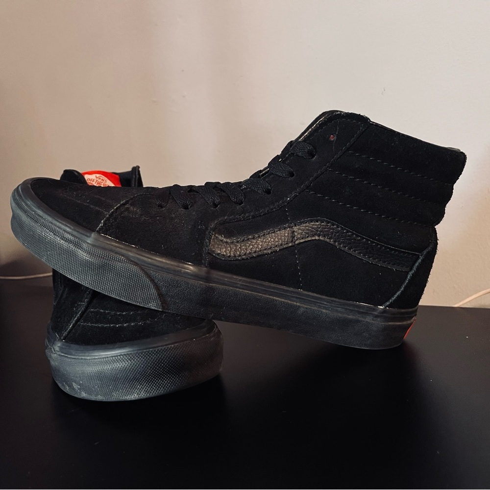 Vans Men's Black High-Top Sneakers